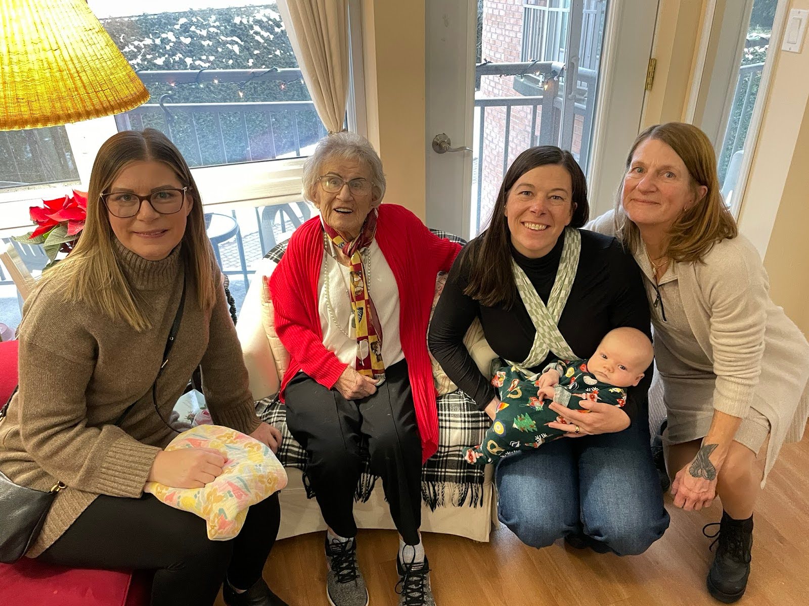 Four generations of Nivens